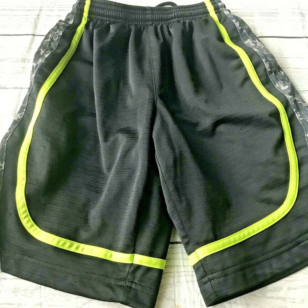 BCG Boys Gray Green Athletic Shorts Kid’s Youth Size Medium